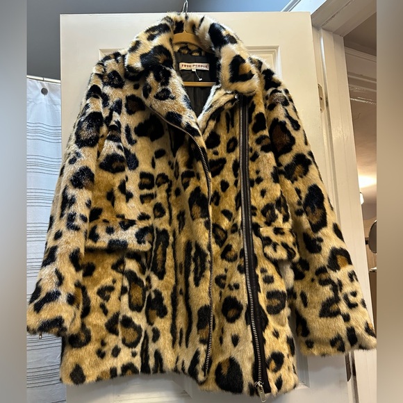 Free People Bella Leopard coat brand new - Picture 5 of 9